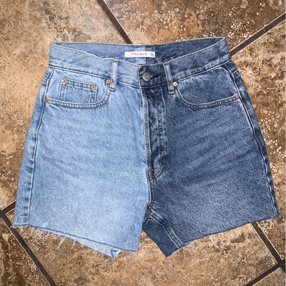 90s girlfriend split dye jean shorts